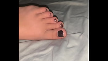 Candid feet videos