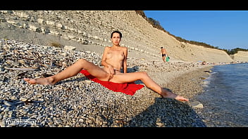 Family beach nudists