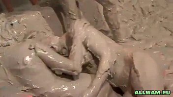 Mud porn