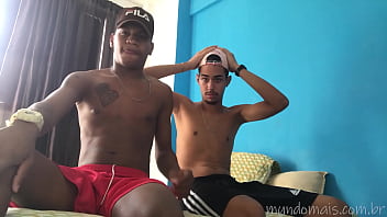 Gay novinhos brasileiros