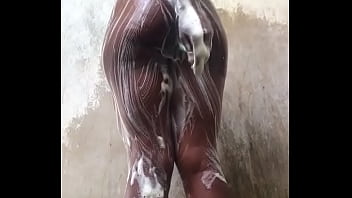 Xvideo tomando banho