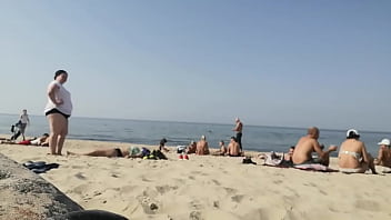 Corpo na praia