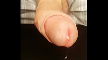 Is pre cum sticky