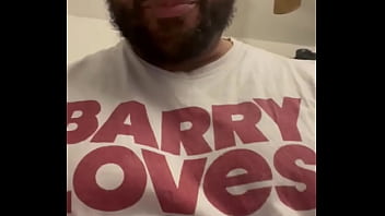 Barrylovesboobs