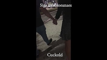 Cuckold makeout