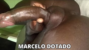 Marcelo Caiana gay