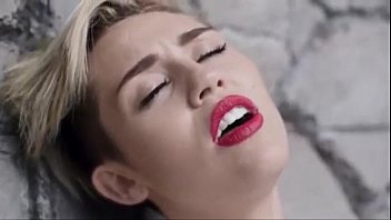 Miley cyrus full nude