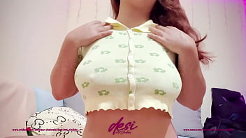 Indian bhabhi showing her boobs