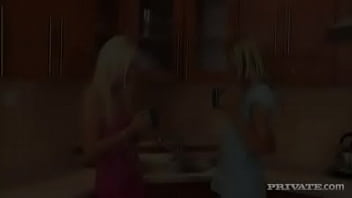 2 girls 1 cup full video