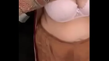 Aunti boobs