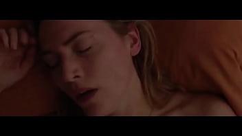 Kate winslet bold scenes