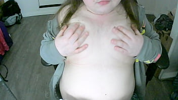 Chubby girl small tits