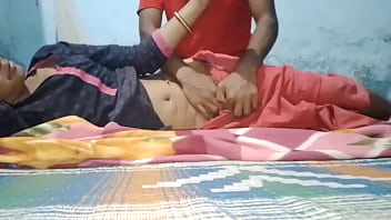 Bhabhi ke boobs chuse