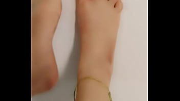 Surbhi chandna feet