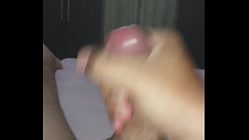 Home batendo ponheta com o dedo no cu