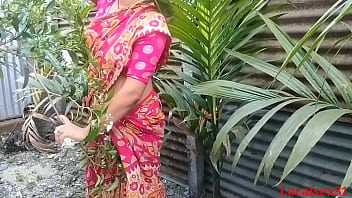 Aunty saree lungi stail video