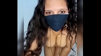 Hot indian aunty boob