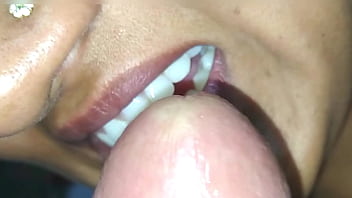 Desi comendo sex