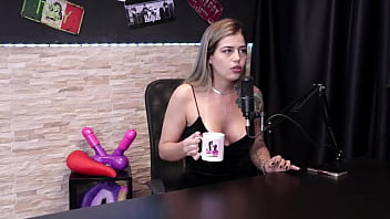 Hace strippers en Brasilia porque tenía que pagar las cuentas - Ana Ice
