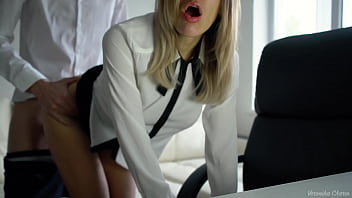 Secretary blowjob