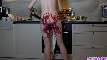 Octopus blow job