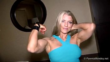 Bodybuilder bicep