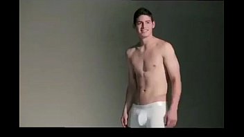 James rodriguez desnudo