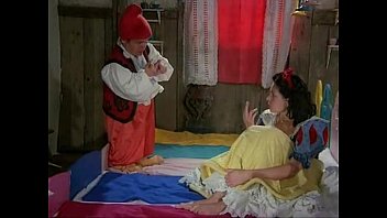 Os 7 Nações e a branca de neve