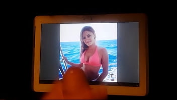 Ijustine nipslip