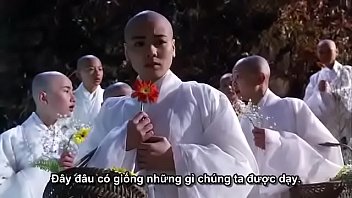 Mai ping mash topless