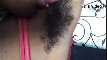 Hairy armpit solo