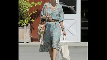 Alessandra Sublet feet