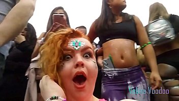 Holi xxx insta virul