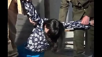 扣嘴