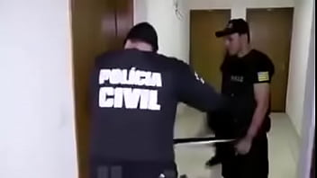Perdendo cabaço no carnava video