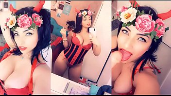 As meninas safadinha em vídeos de incesto gozando gostoso As meninas safadinha em vídeos de incesto gozando gostoso