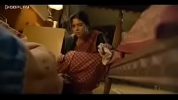 Kareena kapoor stripping mms