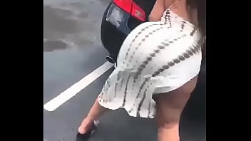 Kaelee reels nude