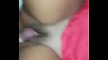 Xnx comendo a coroa selvagem no bar