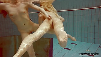 Janice Joplin nude swim