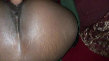 Negra gostosa puta