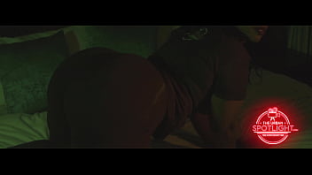 Big booty women twerking donna ambrose videos