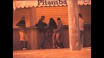 Com travesti novinhas