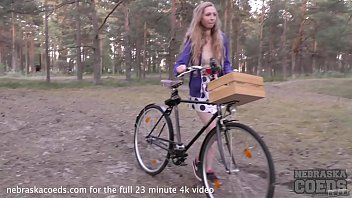 Woma shit nude in forest