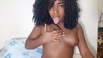 Punheta guiada mulata