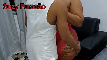 Novinho transando com travesti