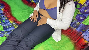 Paki actress fingering viral video