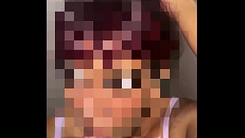 Video of Chuck Berry kissing on a woman uncensored