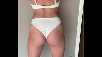 Tara reid swimsuit
