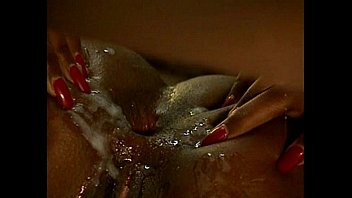 Dominique Insomnia hot scene